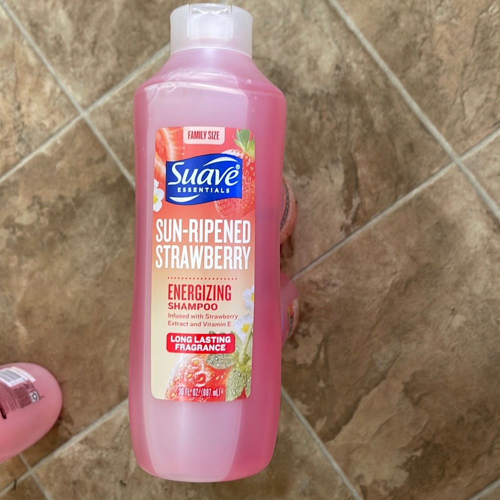 Family size SAUVE essentials SHAMPOO